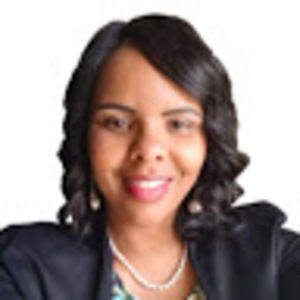 Meet your Posher, Stefanie